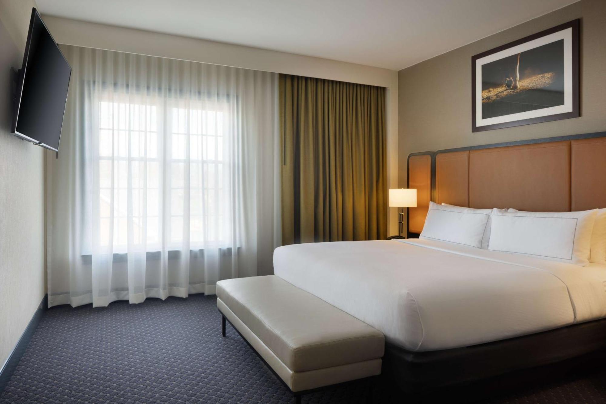 Doubletree Suites By Hilton Lexington Buitenkant foto