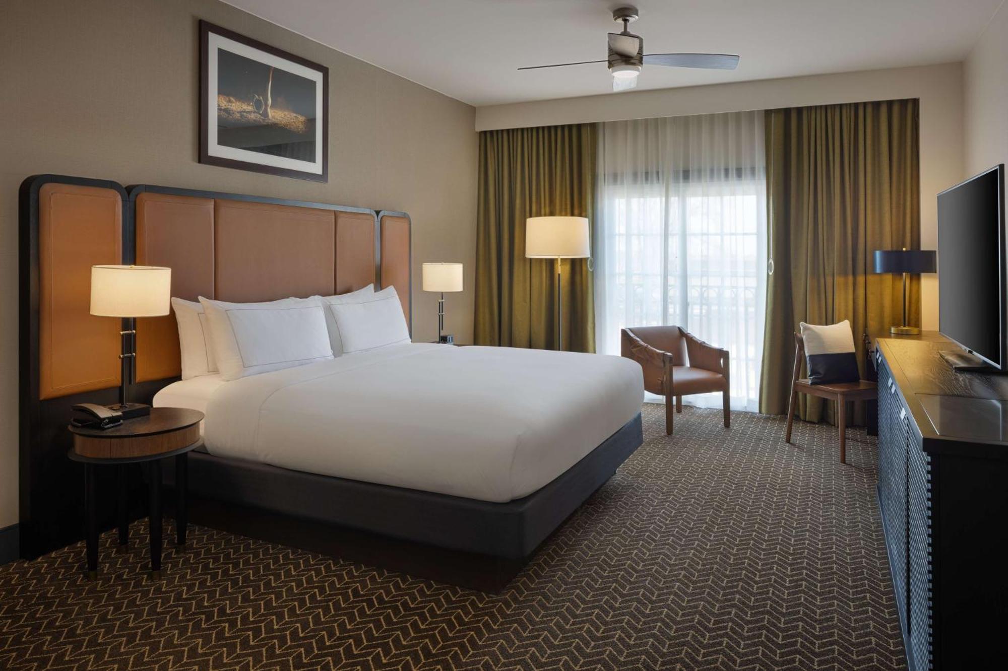 Doubletree Suites By Hilton Lexington Buitenkant foto