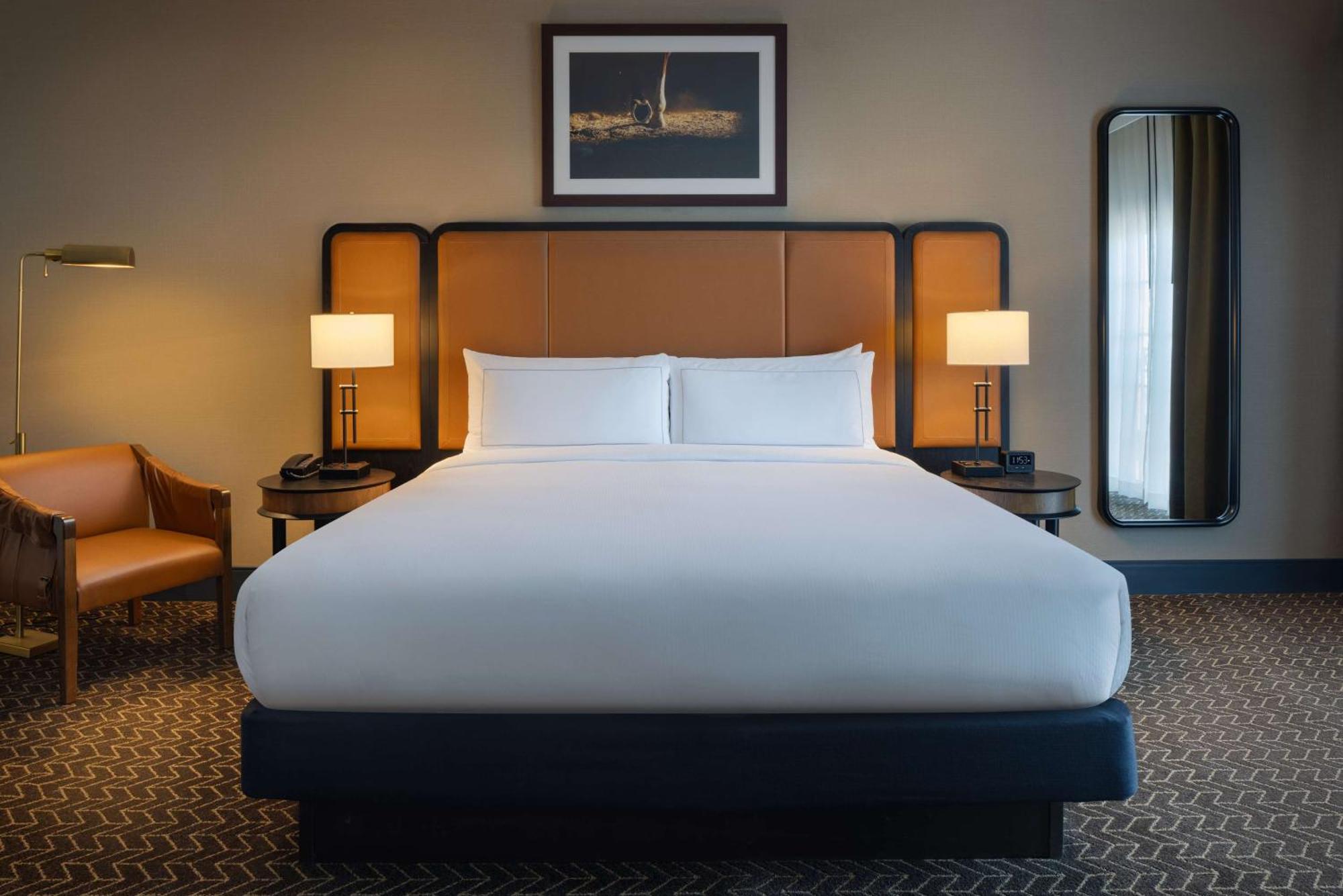 Doubletree Suites By Hilton Lexington Buitenkant foto