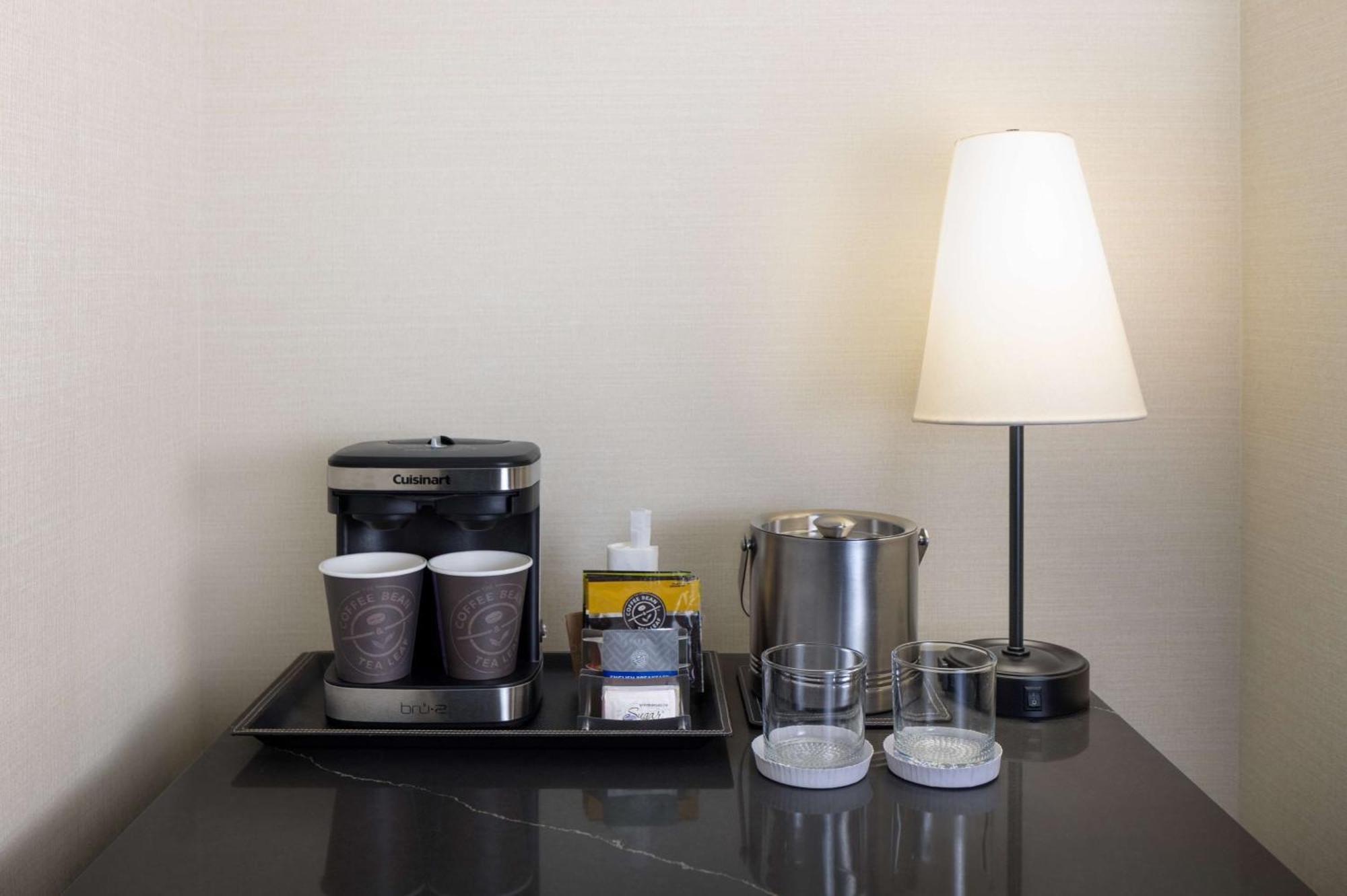 Doubletree Suites By Hilton Lexington Buitenkant foto