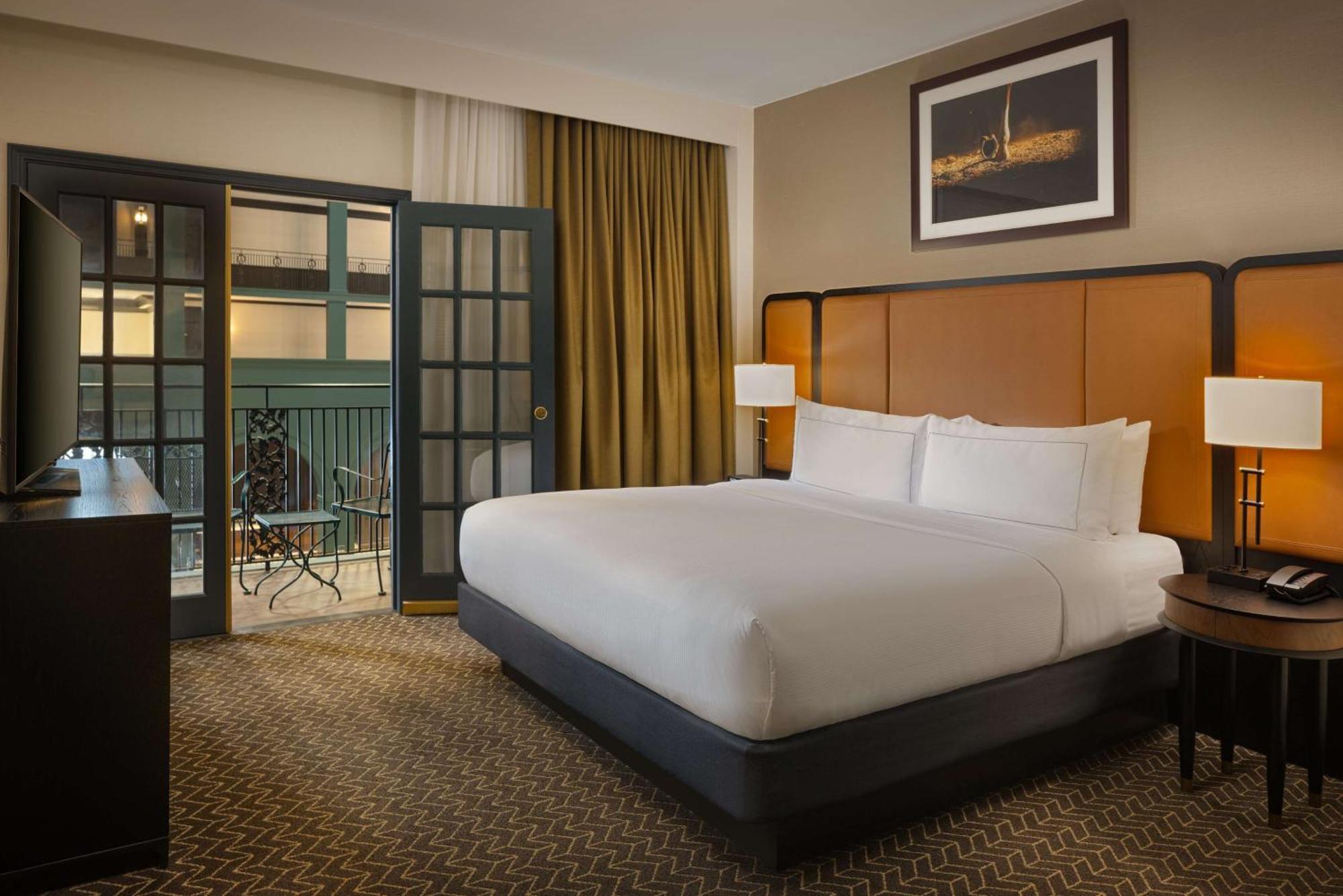 Doubletree Suites By Hilton Lexington Buitenkant foto