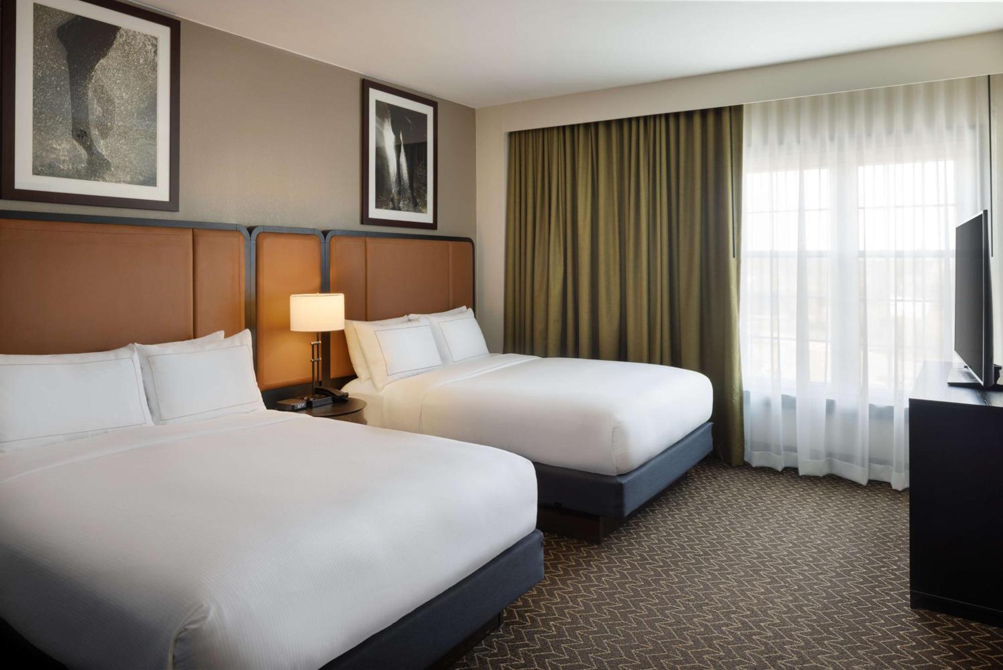 Doubletree Suites By Hilton Lexington Buitenkant foto