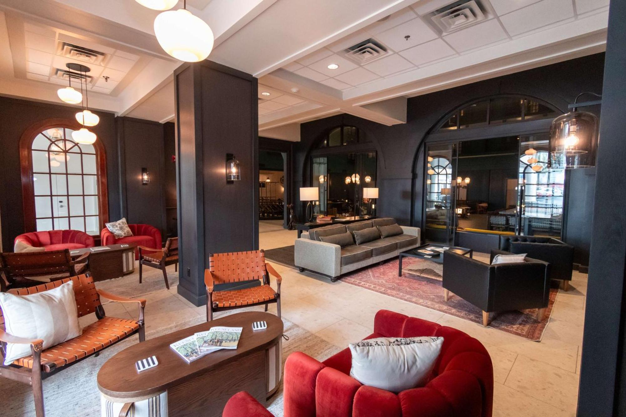 Doubletree Suites By Hilton Lexington Buitenkant foto