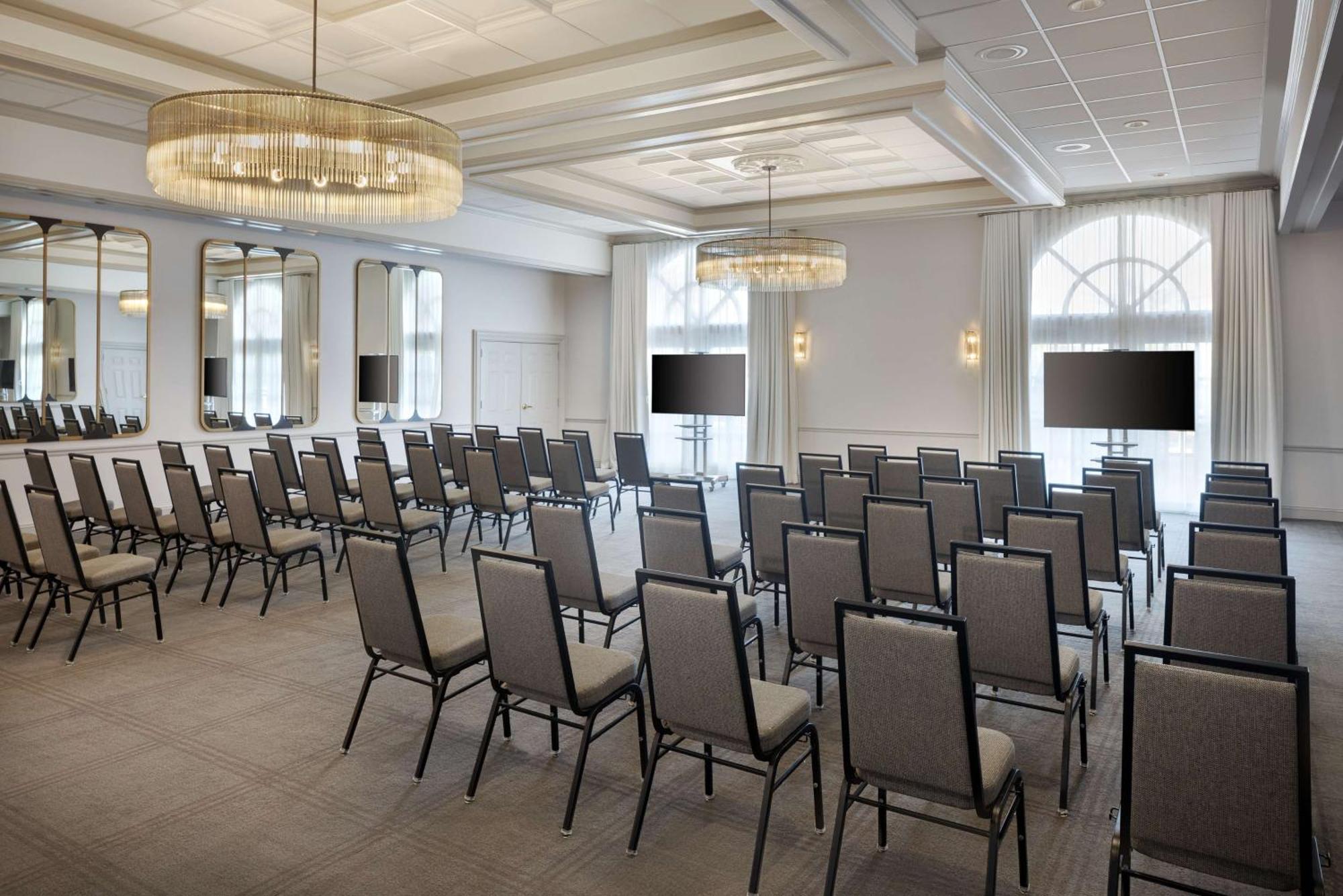 Doubletree Suites By Hilton Lexington Buitenkant foto