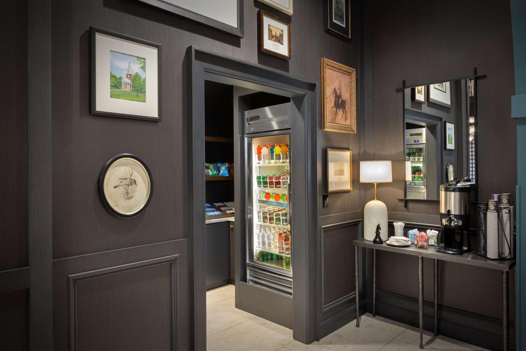 Doubletree Suites By Hilton Lexington Buitenkant foto