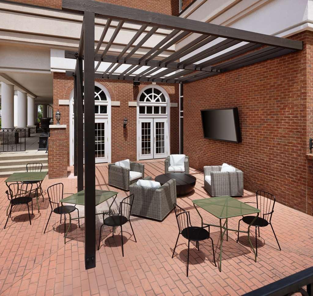 Doubletree Suites By Hilton Lexington Buitenkant foto